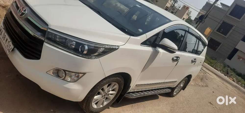Toyota Innova Crysta 2016 Variant 2.4 Gx