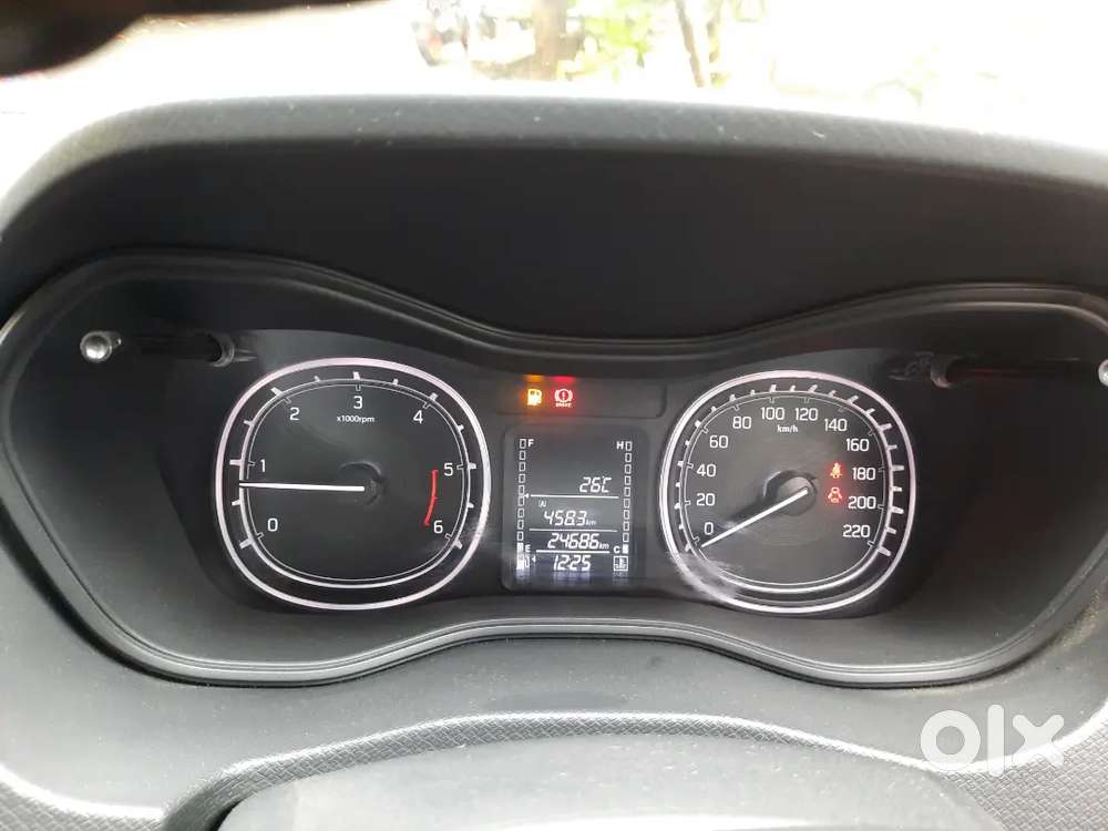 Maruti Suzuki Brezza 2017 Diesel Sparingly Used Only 26000 Km Driven