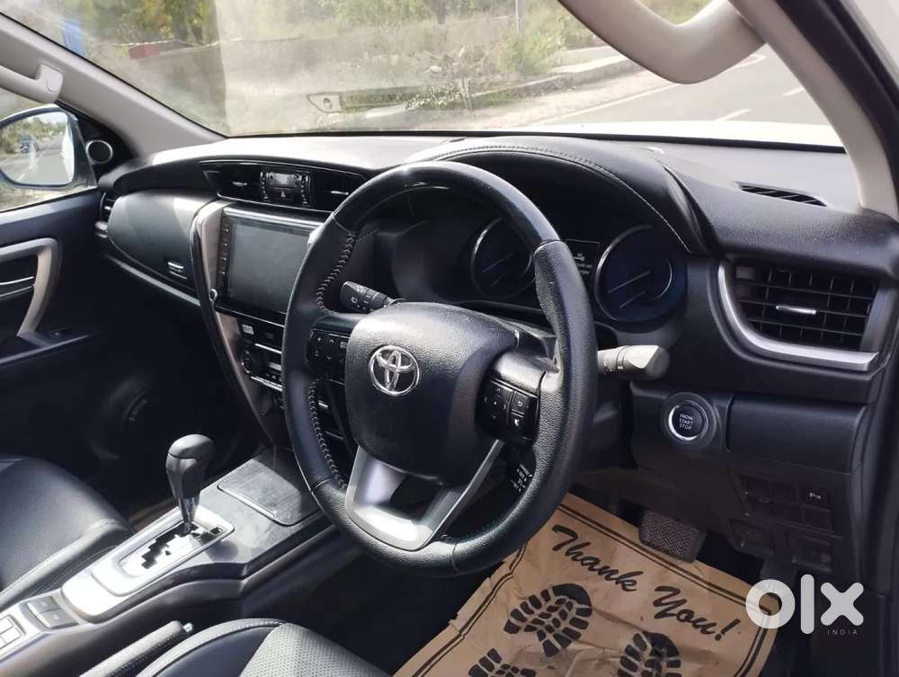 Toyota Fortuner 4x2 At 2.7 Petrol, 2025, Petrol