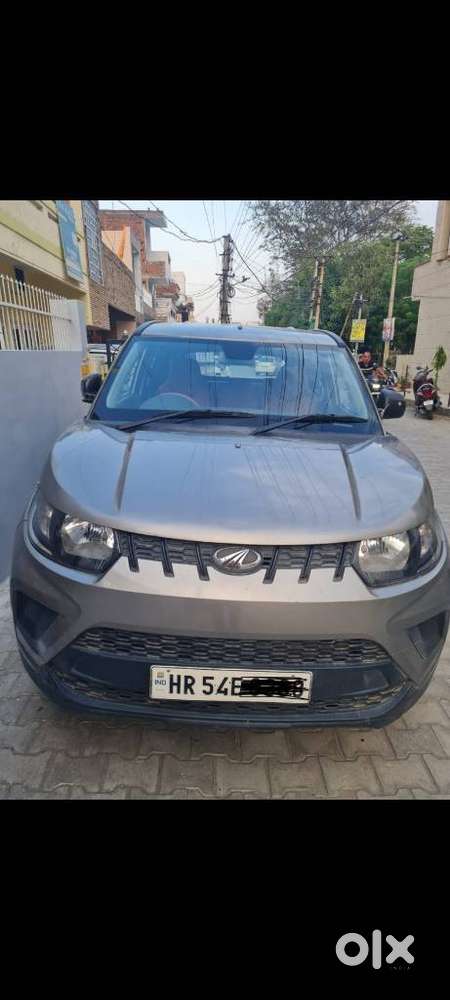 Mahindra Kuv 100 Mahindra-kuv-100-d75-k2-plus, 2020, Petrol