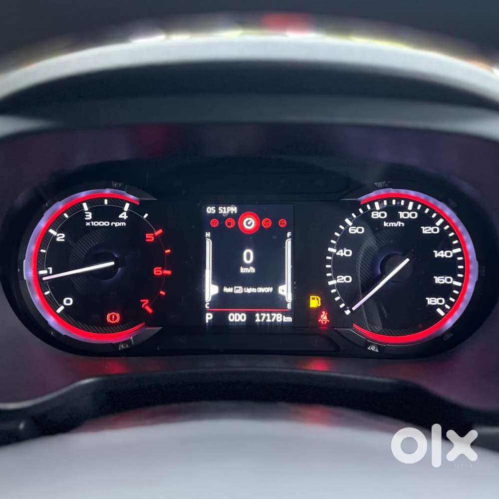 Mahindra Thar Lx Convertible Top Diesel At 4wd, 2023, Diesel