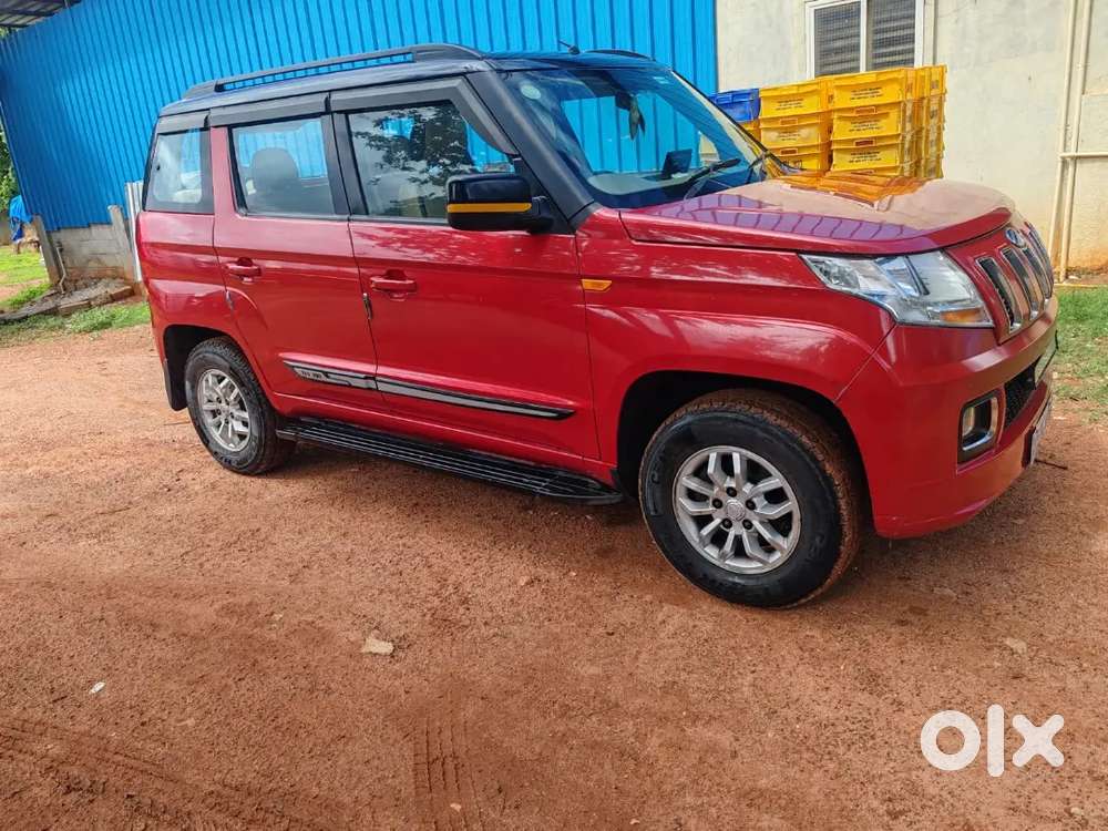 Mahindra Tuv 300 2018