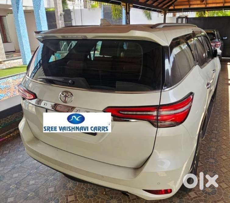 Toyota Fortuner 4x2 At 2.8 Diesel, 2022, Diesel