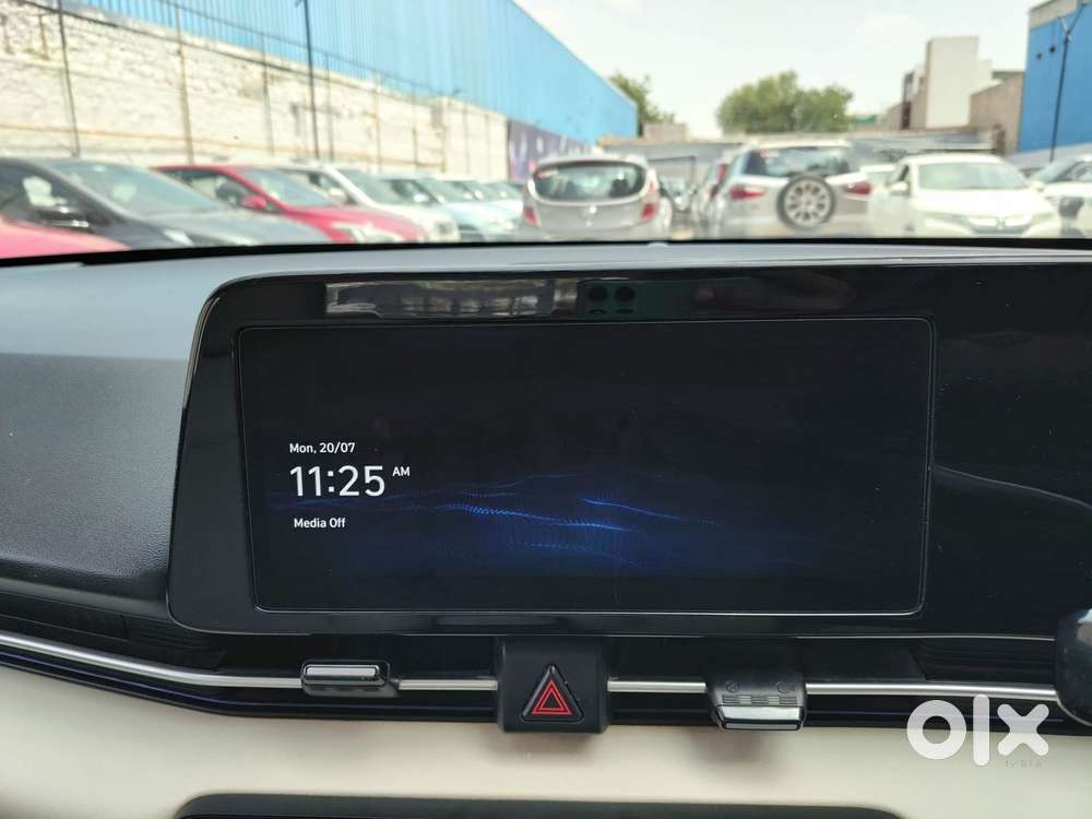 Hyundai Verna 1.5 Sx (o) Vtvt Ivt, 2023, Petrol