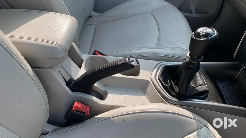 Mahindra Xuv300 W8 Option Diesel, 2021, Diesel
