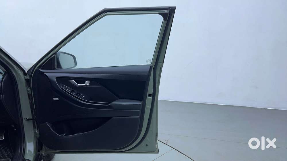 Hyundai Creta Sx (o) 1.5 Petrol Cvt Adventure Edition Dual Tone, 202..