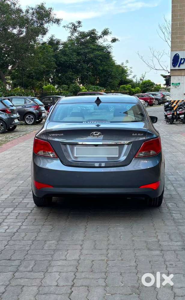 Hyundai Verna, 2016, Petrol
