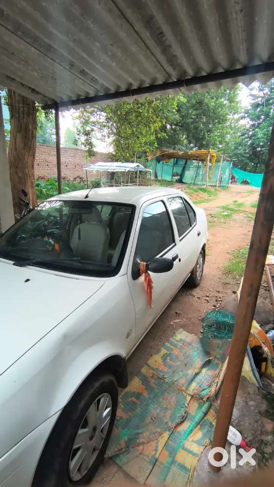Ford Ikon 2009 Petrol 106884 Km Driven
