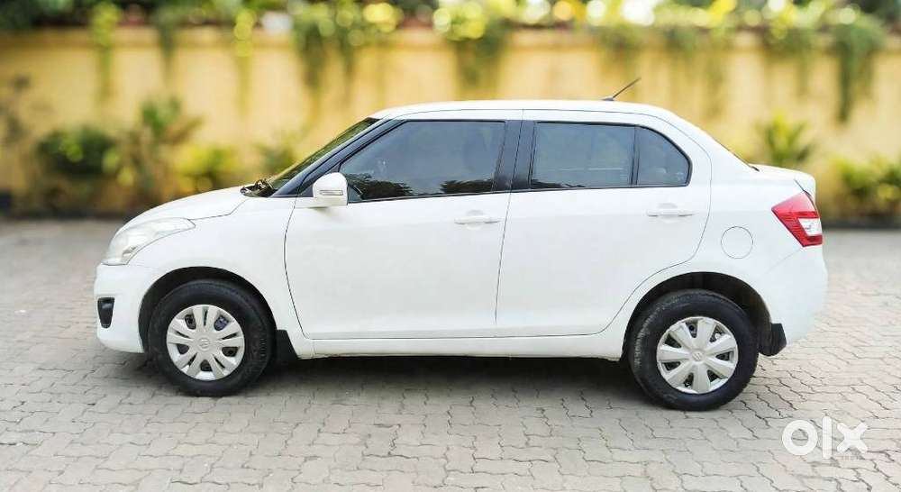 Maruti Suzuki Swift Dzire 1.2 Vxi Bsiv, 2012, Petrol