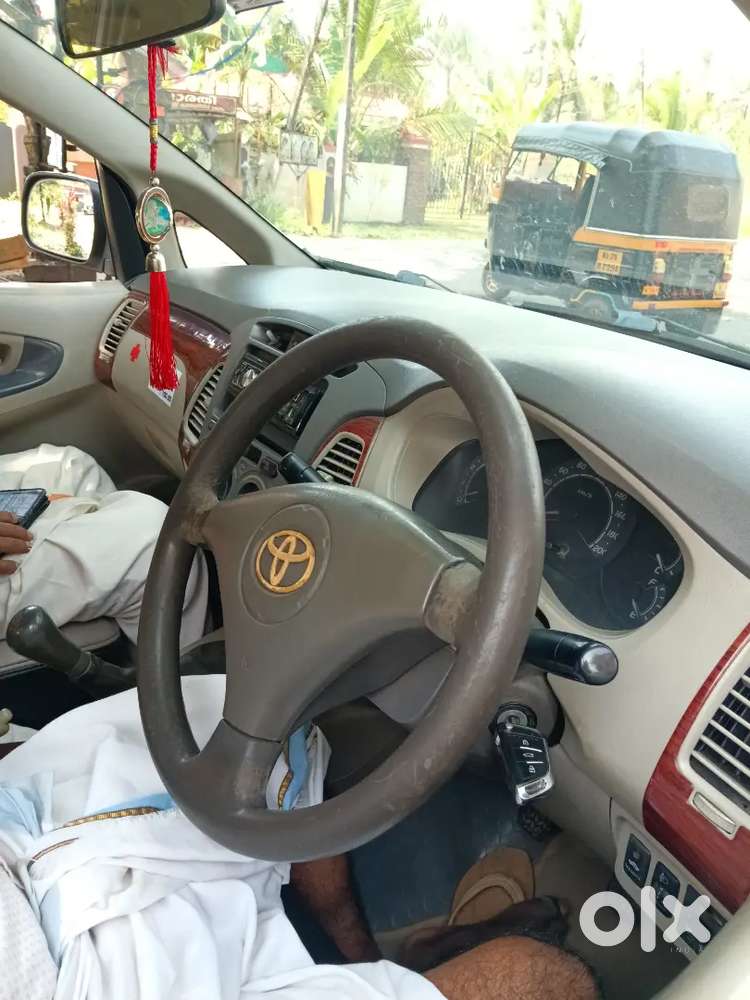 Toyota Innova Diesel 2010 Model