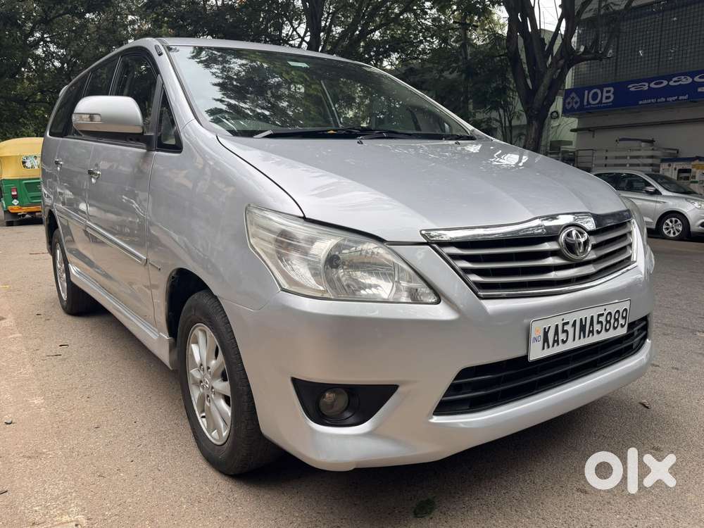 Toyota Innova 2.5 V 7 Str, 2012, Diesel