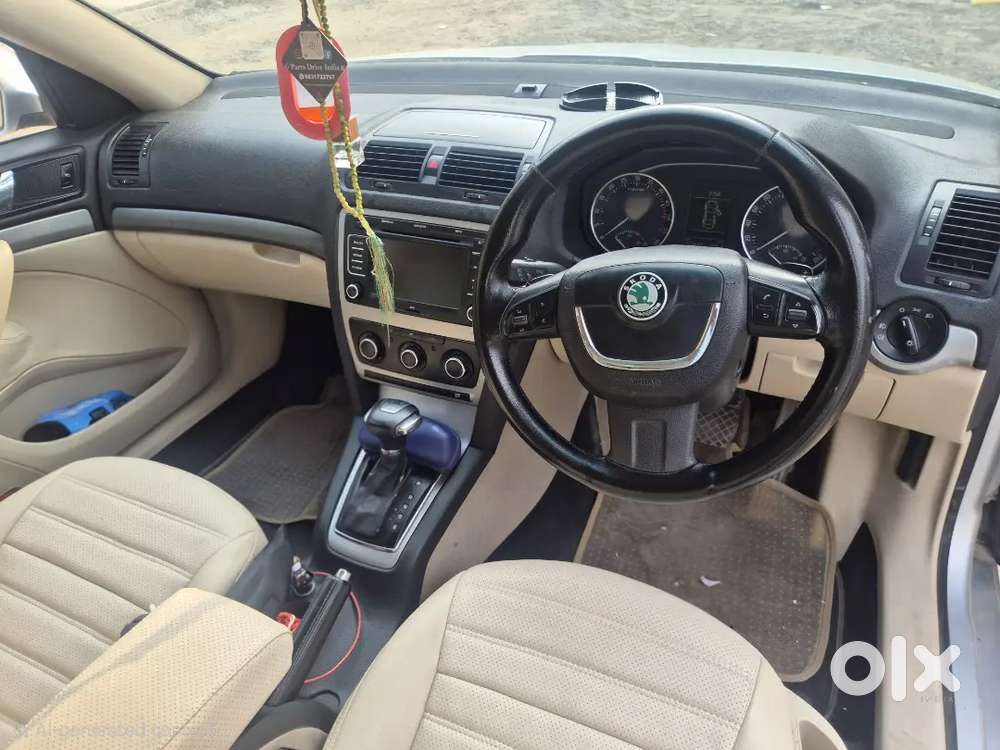 Skoda Laura Ambition 2013