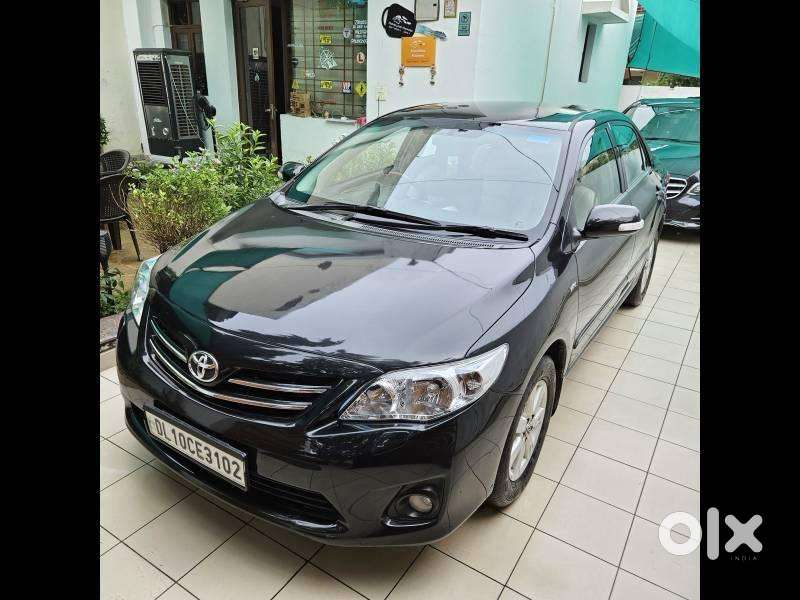 Toyota Corolla Altis 2012 Automatic
