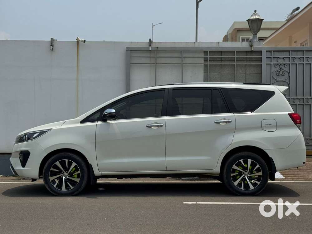 Toyota Innova Crysta 2.4 Z 7 Str, 2021, Diesel