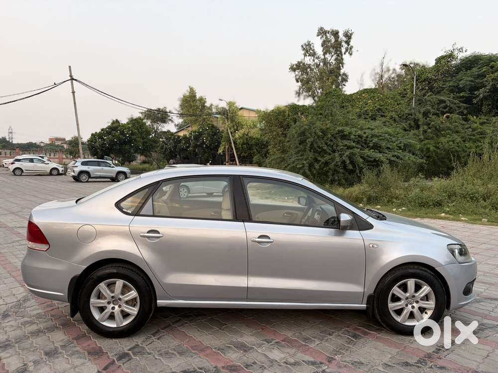 Volkswagen Vento Petrol Highline, 2012, Petrol