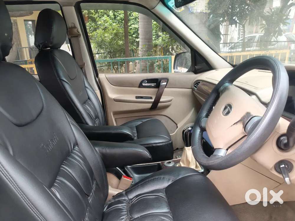 Top Model Safari Storme Nov 2014 Diesel Manual, Excellent Condition,