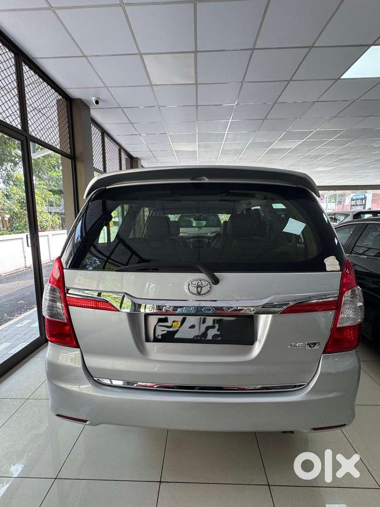 Toyota Innova 2.5 Vx 7 Seater Bs Iv, 2014, Diesel