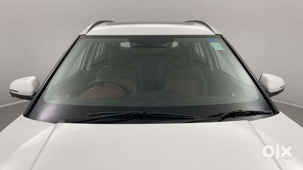 Hyundai Alcazar 2.0 Signature (o) Petrol At 7 Str, 2022, Petrol