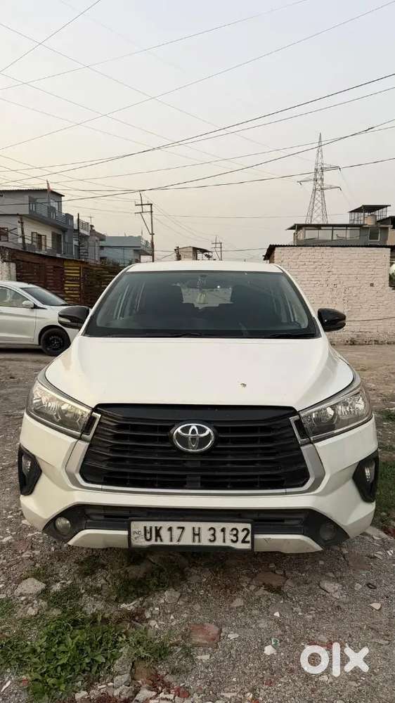 Toyota Innova Crysta 2018 Diesel Well Maintained