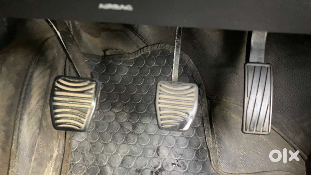 Mahindra Xuv700 2.2 Ax 7 Diesel Mt Luxury Pack Str, 2022, Diesel