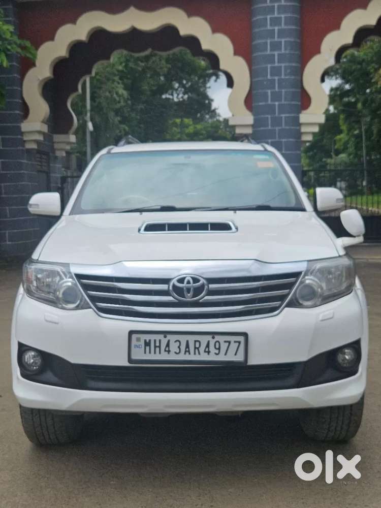Toyota Fortuner 4x2 At, 2014, Diesel