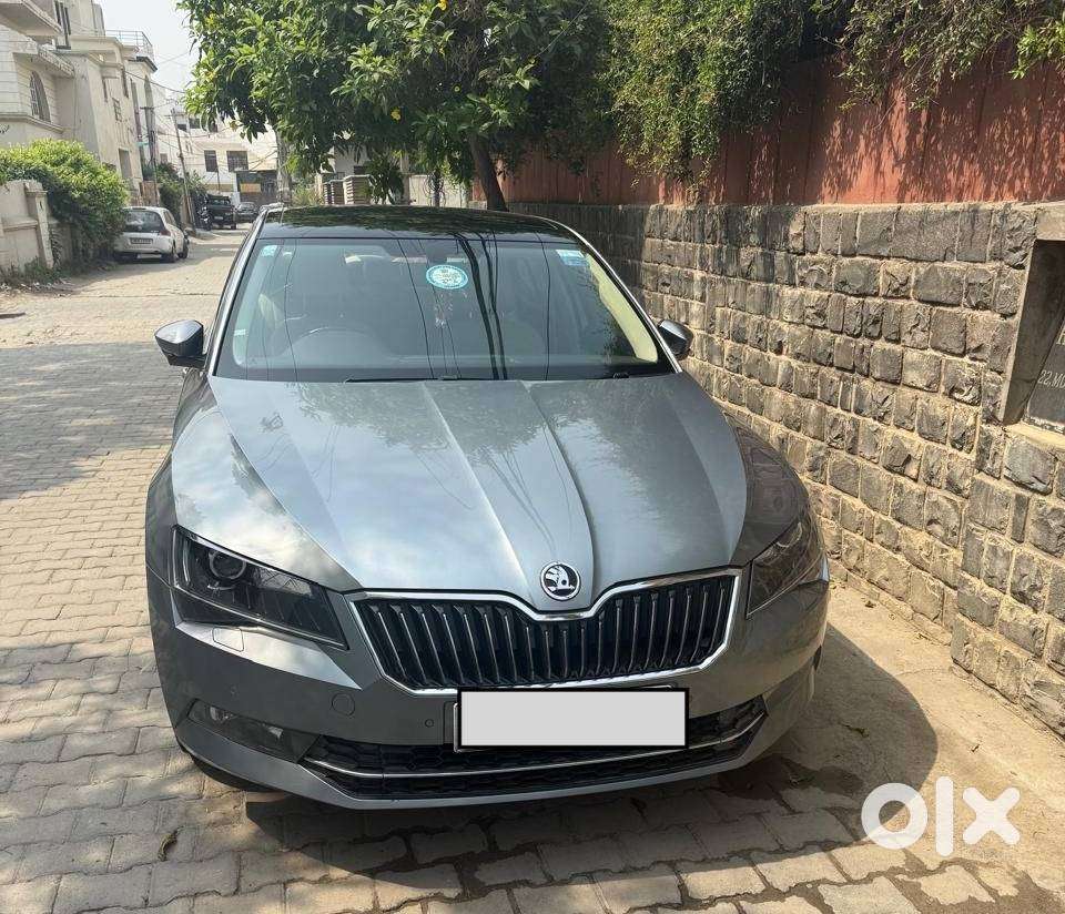 Skoda Superb 2020 Petrol