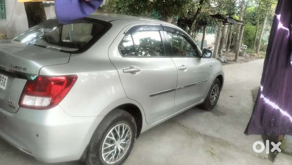 Maruti Suzuki Dzire 2017 Petrol Well Maintained