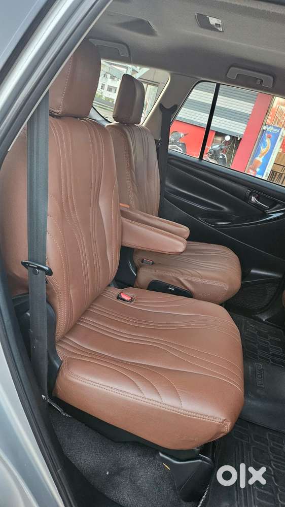 Toyota Innova Crysta 2.4 G Mt 8s, 2018, Diesel