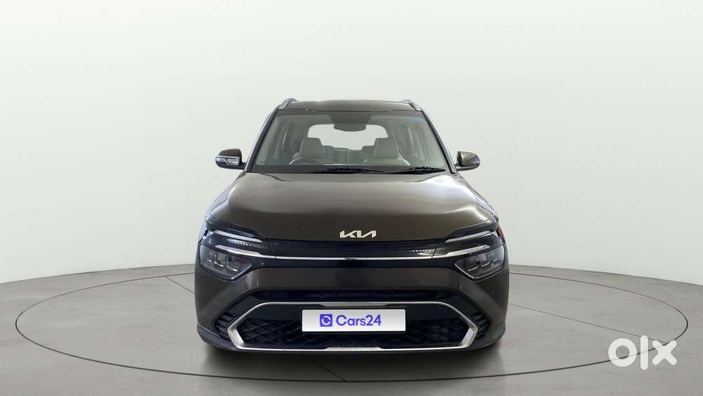 Kia Carens 1.4 Luxury Plus 6 Str, 2022, Petrol