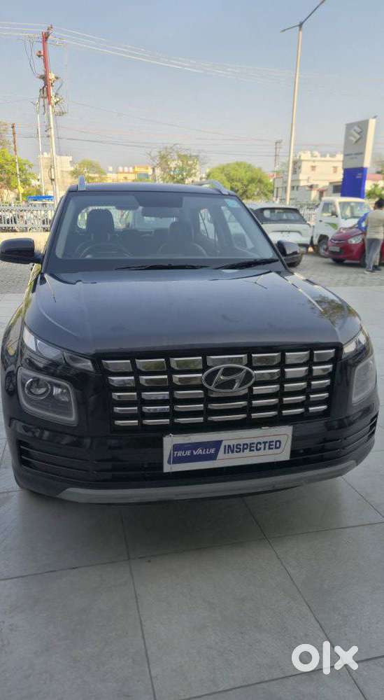 Hyundai Venue 1.2 S (o), 2023, Petrol