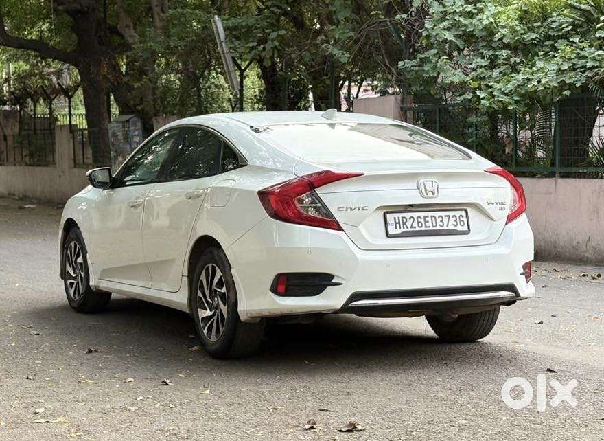 Honda Civic 1.8 V At, 2019, Petrol