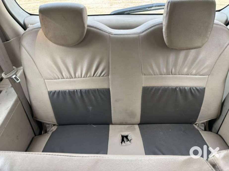 Maruti Suzuki Ertiga Zxi, 2014, Petrol