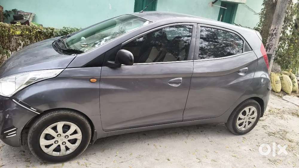 Hyundai Eon Magna 2015