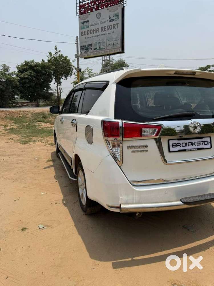 Toyota Innova Crysta 2.4 G Mt, 2019, Diesel