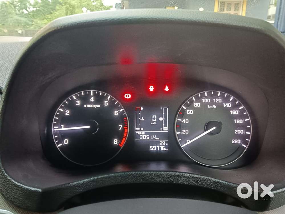 Hyundai Creta 1.6 Sx (o) Vtvt, 2016, Petrol