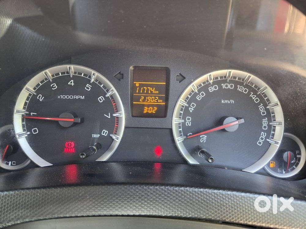 Maruti Suzuki Swift Vxi + Manual, 2012, Petrol