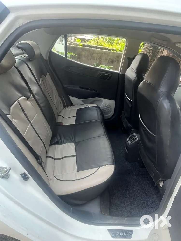 2022 Hyundai Aura Petrol 2nd Owner