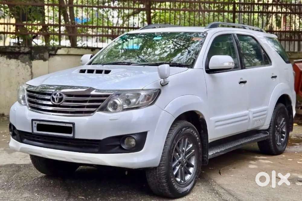 Toyota Fortuner  2012 Diesel