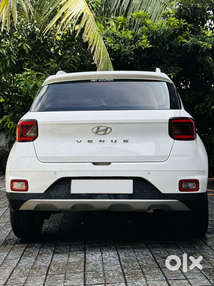 Hyundai Venue 1.0 S (o) Turbo Imt, 2020, Petrol