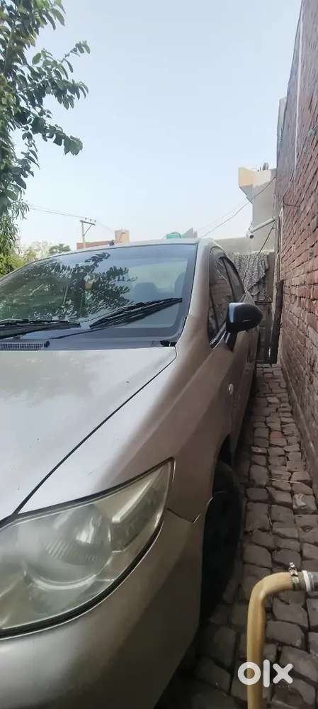 Honda City Zx 2006 Petrol Well Maintained