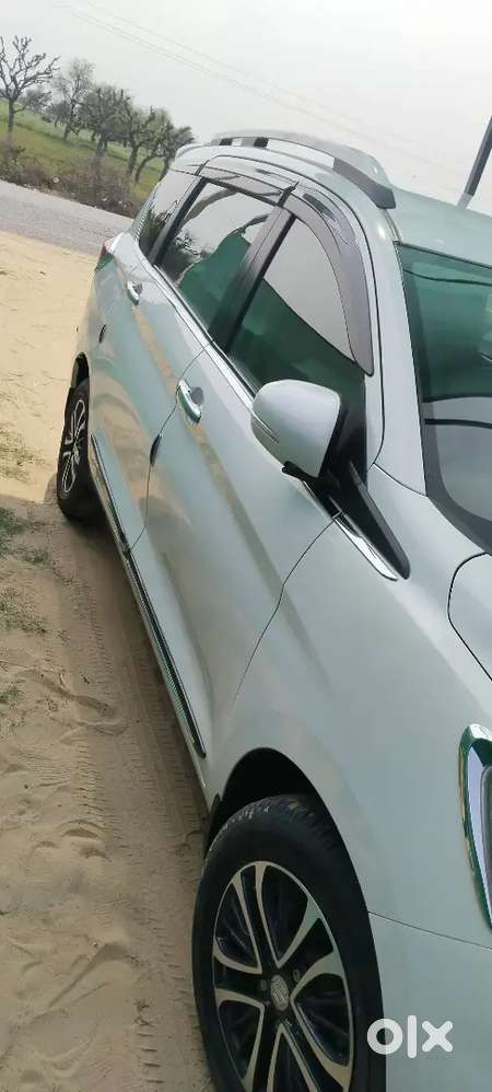 Maruti Suzuki Ertiga 2024 Cng & Hybrids 50000 Km Driven