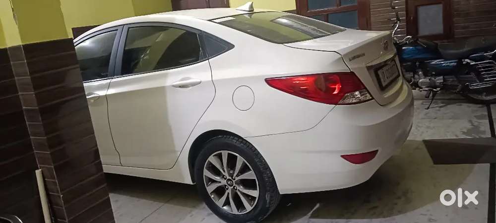 Hyundai Verna 2014 Diesel 112809 Km Driven
