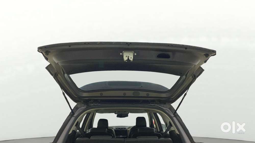 Hyundai Alcazar 2.0 Signature (o) Petrol At 6 Str, 2021, Petrol