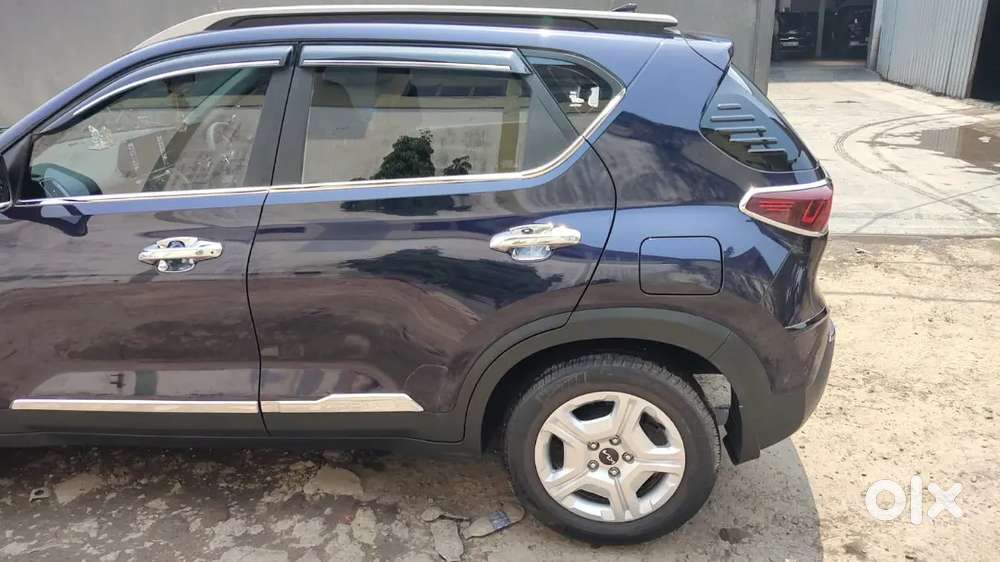 Kia Sonet 2023 Petrol Well Maintained