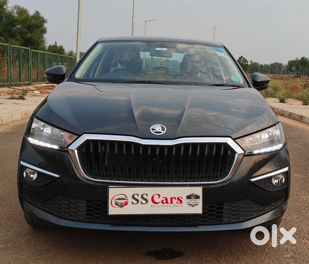 Skoda Slavia 1.0 Ambition Tsi, 2023, Petrol