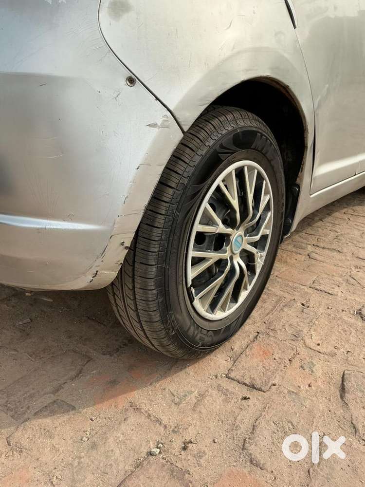 Maruti Suzuki Swift 2005 Petrol Well Maintained