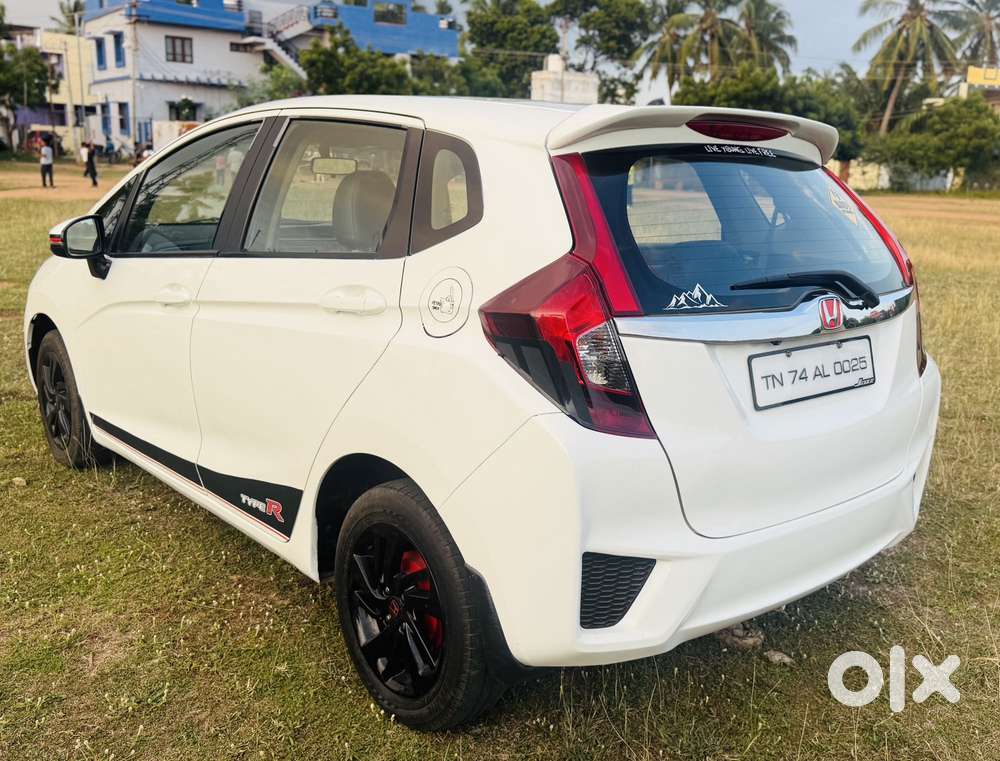 Honda Jazz 1.2 V I Vtec Privilege, 2015, Petrol