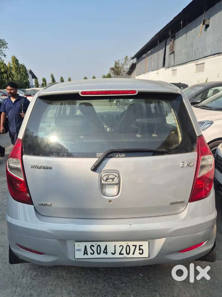 Selling Hyundai I 10