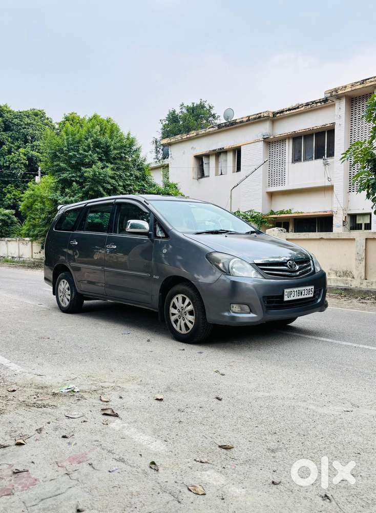 Toyota Innova 2.5 V 7 Str, 2009, Diesel