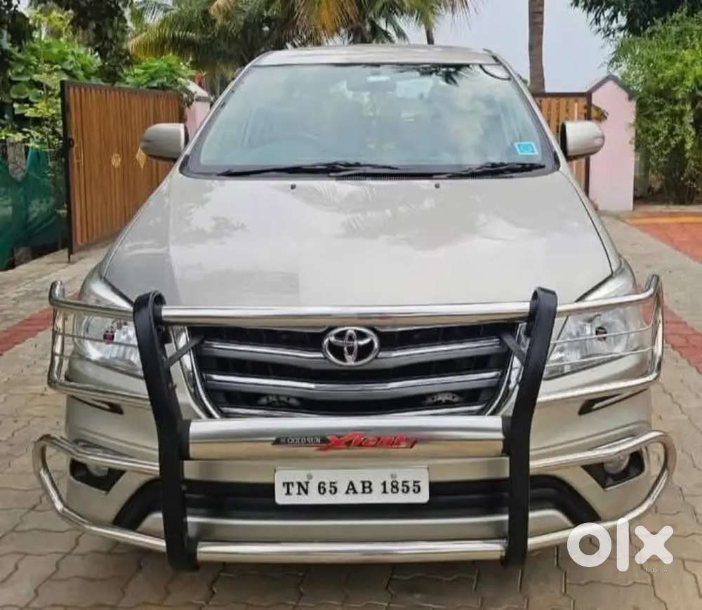 Toyota Innova 2016 Diesel 95000 Km Driven